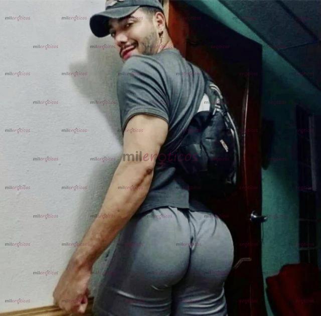 Fotos de Soy pasivo nalgon sumiso solo en casa 23