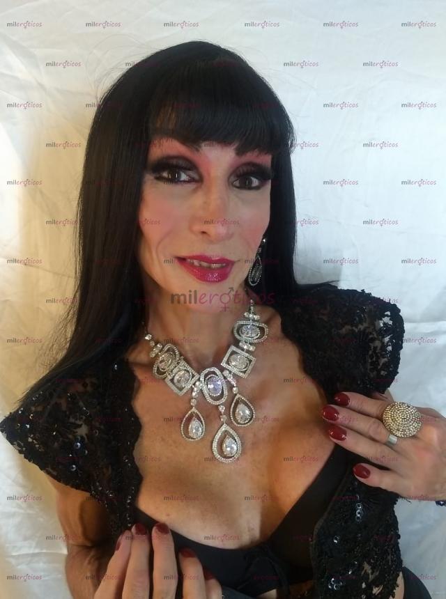 FOTOS DE MUJER TRANS MADURA SEXOSA CON GANAS DE GOZAR