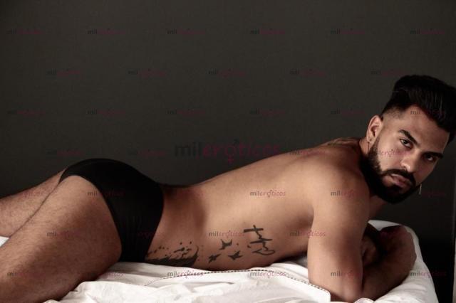 Fotos de Latino sexy caliente dispuesto a cumplir tus fanstasias morboso fiestero lechero