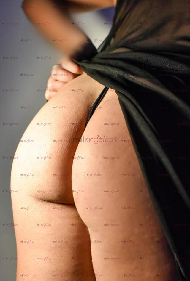 Fotos de Angell Maya uma putinha que ama fazer uma sacanagem