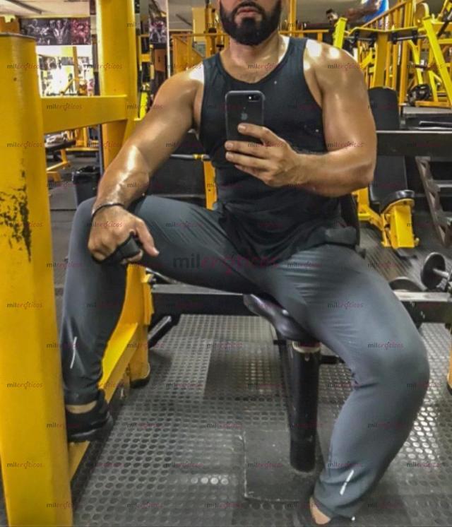 FOTOS DE MASAJISTA MACHO VIRIL PROFESIONAL Y CACHONDO