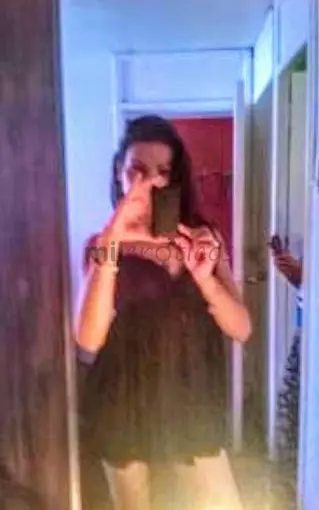 Si andas buscando una chica bella de semblante buen cuerpo carinosa y viciosa soy una escorts muy caliente me encanta el sexo y ser penetradatengo una...