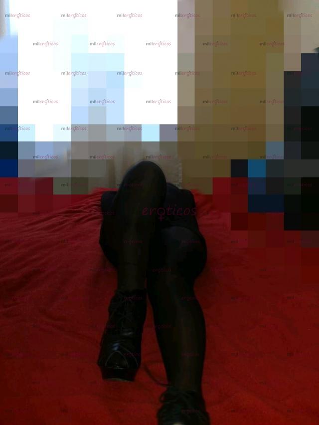 FOTOS DE CALIENTE GOLOSA CHICHONA Y NALGONA COGEME RICO BB 24HRS