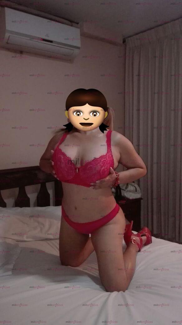 FOTOS DE MUJER HERMOSA, ARDIENTE, JUGUETONA Y COMPLACIENTE