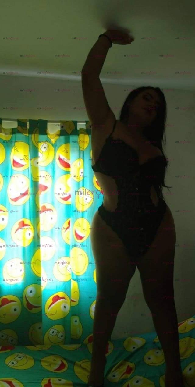 Fotos de Blanca como blanca nievs, senos talla 42. Solo servicio virtual, por pocos días