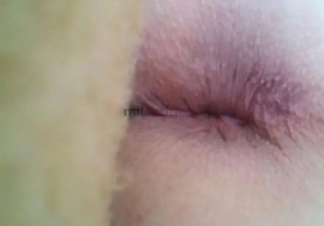 Sou passivo busco alguem que realmente esteja afim e pague sou iniciante e estou precisando muito sou carinhoso e bem discreto sigiloso muito carinhos...