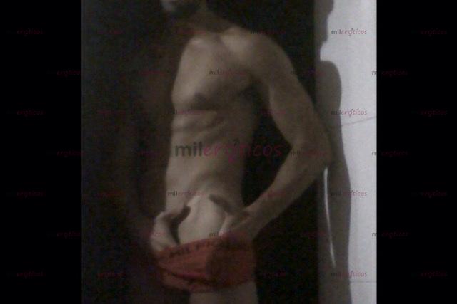 Fotos de Gigolo español hombre de compañía 1,87cms 83 kgs. 39años fotos reales