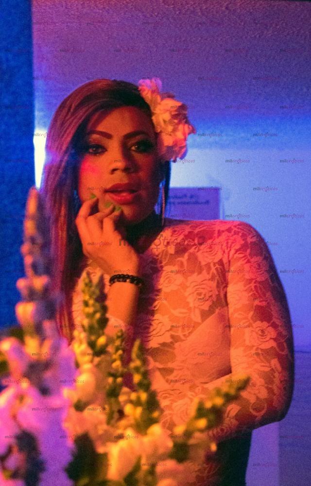 FOTOS DE ORAL NATURAL PENETRACIÓN CON PRESERVATIVO SALVAJE, DAME LECHESITA