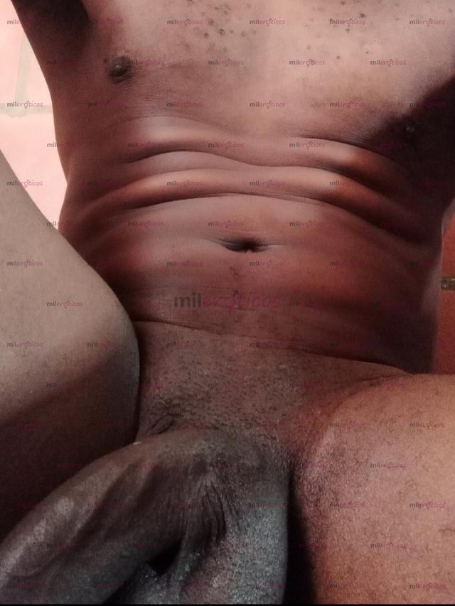 FOTOS DE NEGRO VERGON DOTADO, LECHERO SUPER POTENTE, SOLO PARA CHICAS