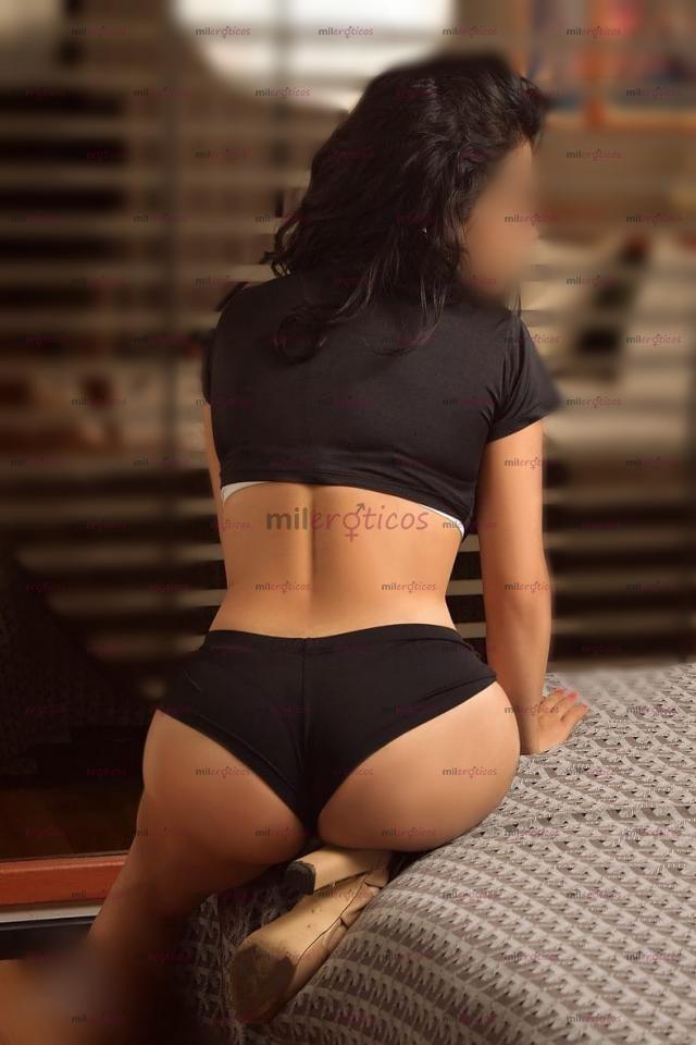 FOTOS DE HOLA PAPI SOY ANDREA 22 AÑOS NUEVA EN EL MEDIO LLÁMAME