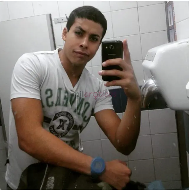 Acepto transferencias bancarias departamento discretollegando escort versatil complazco a caballeros solventes y discretos que les guste pasar momento...