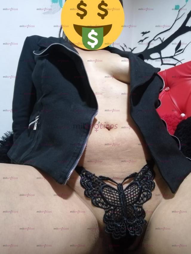 FOTOS DE DESCOMPLICADA Y ABURRIDA EN ESTA CUARENTENA CON GANAS DE LOCURAS.