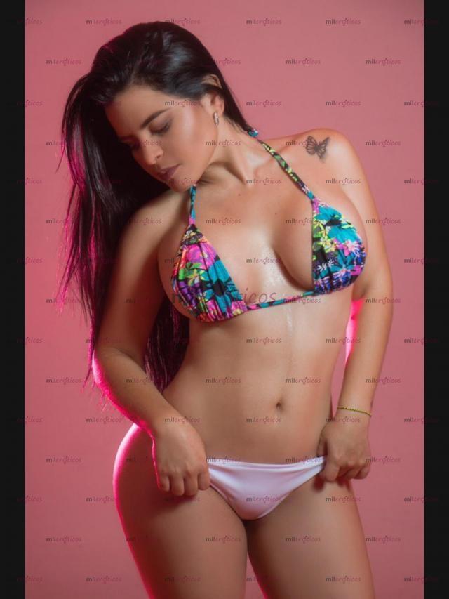 FOTOS DE VENEZOLANA HOT, DIVERTIDA , ARDIENTE Y JUGUETONA