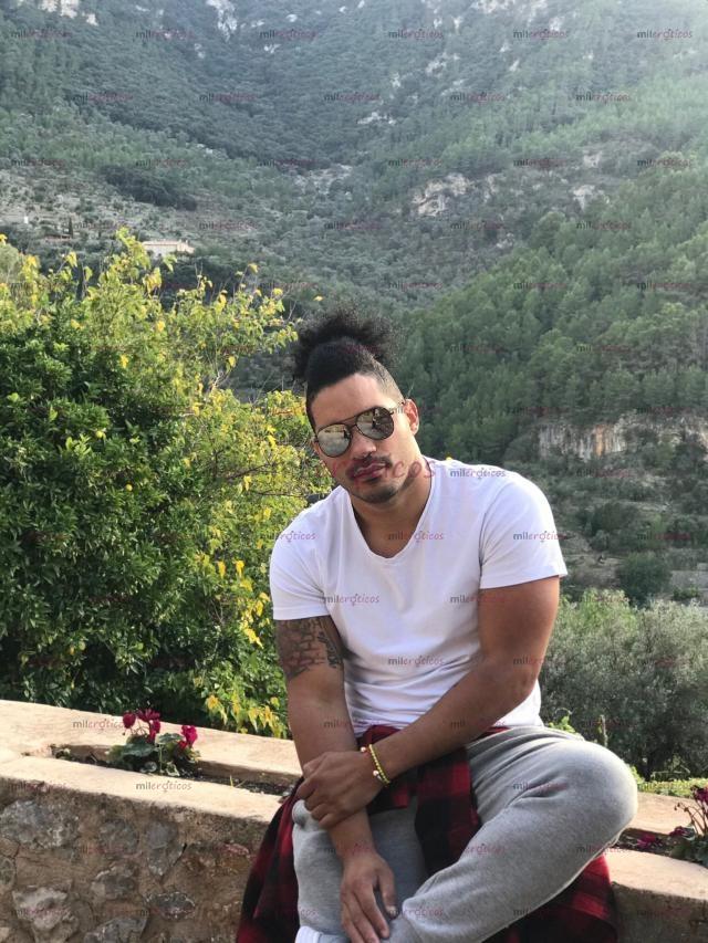 Fotos de 100% CUBANO, Aqui para satisfacerte (solo mujeres) SALIDAS