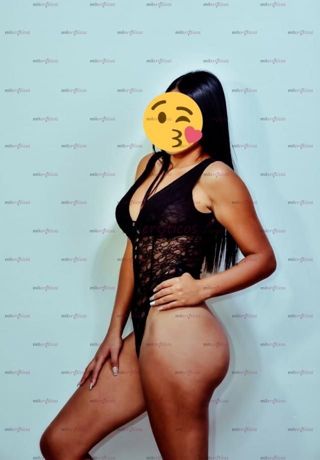 FOTOS DE CHICA COMPLACIENTE, LUGAR INCLUIDO MUY CÓMODO.
