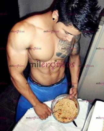 FOTOS DE MASAJE CON HOMBRE SERIO VARONIL TATUADO EN BOGOTÁ