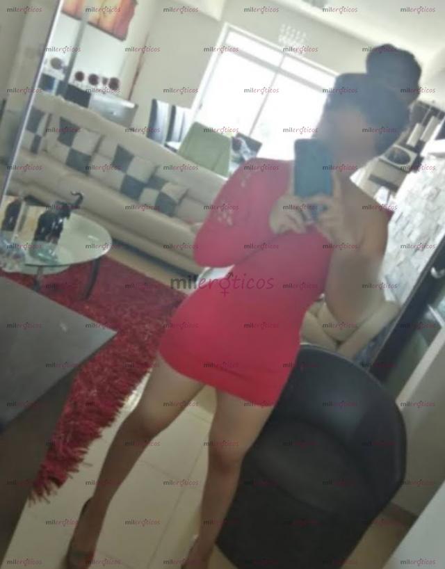 FOTOS DE NAOMI HERMOSA CHAVITA DE 23 AÑOS UNA SCORT DE LUJO