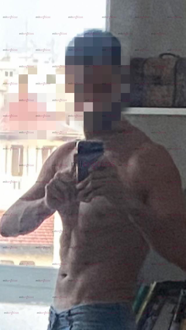 Fotos de Gigolo español hombre de compañía 1,87cms 83 kgs. 39años fotos reales