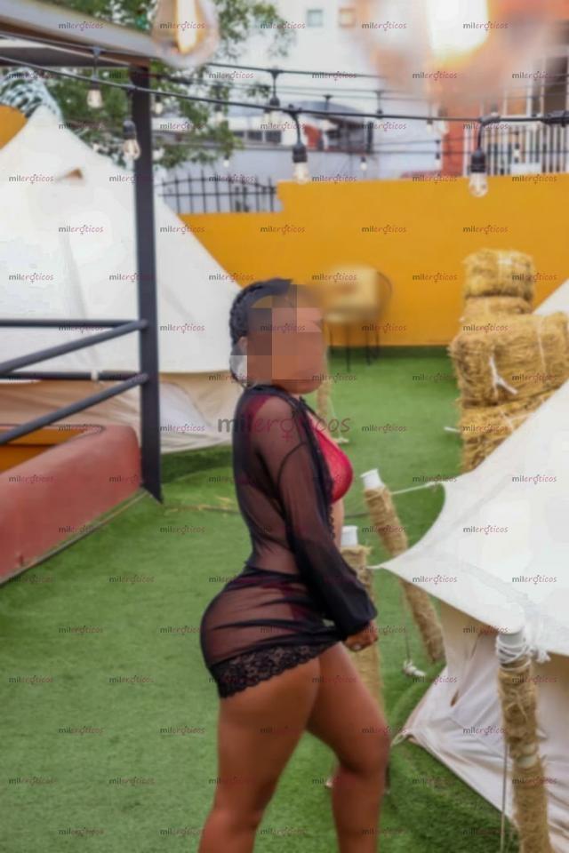 FOTOS DE HERMOSA Y SENSUAL PARA ACERTÉ MUY FELIZ