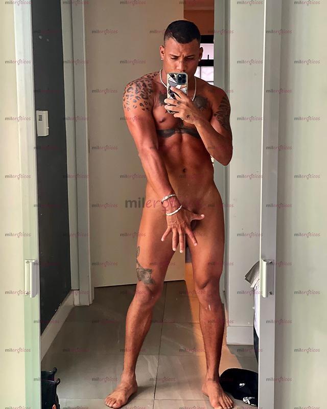 Fotos de Solo whatsapp Macho Vergón top internacional. Pocos días en la ciudad