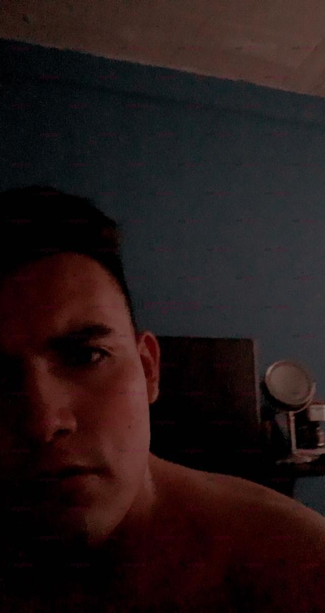 FOTOS DE TERAPEUTA MASAGISTA EXPERIENCIA SENSORIAL BUEN MASAJE Y BUEN FINAL FELIZ