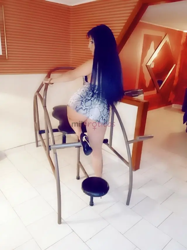 Amara nuevamente vina del mar vip full una de las mejores en su genero transexual te invito a pasar un exquisito momento colmado de fuego pasion y mor...