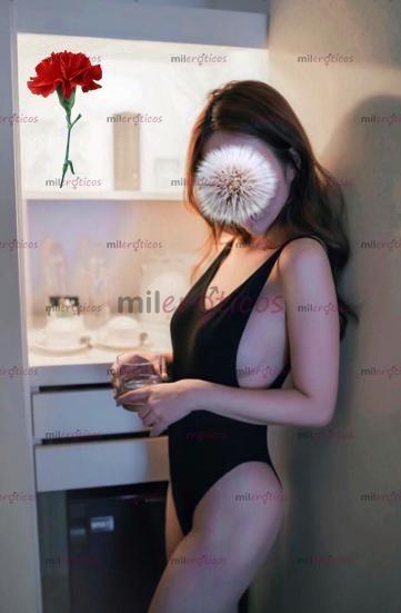 Fotos de Chicas encantadoras delgadas de 19 a 30 años . Salida 24h. 688129735