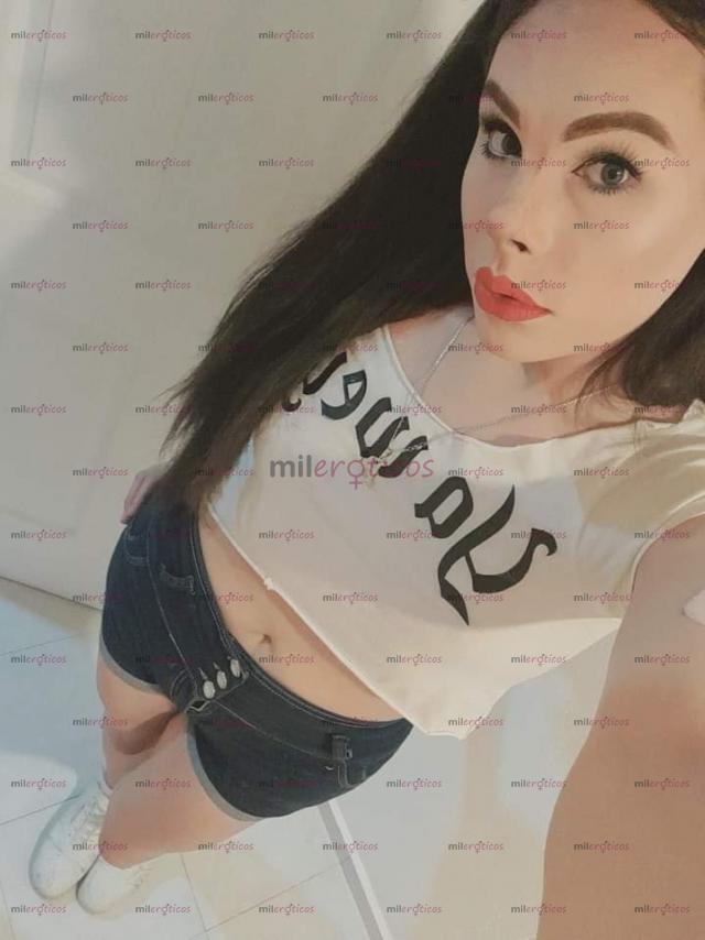 FOTOS DE ENTRONA CON LUGAR, SUPER CALIENTE Y AGUANTADORA