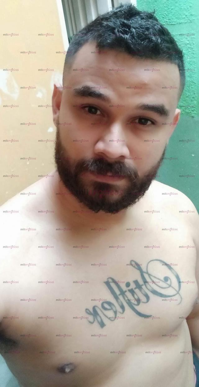 Fotos de Hola soy Daniel tu mejor opción experto en masajes mi WhatsApp 3107358648