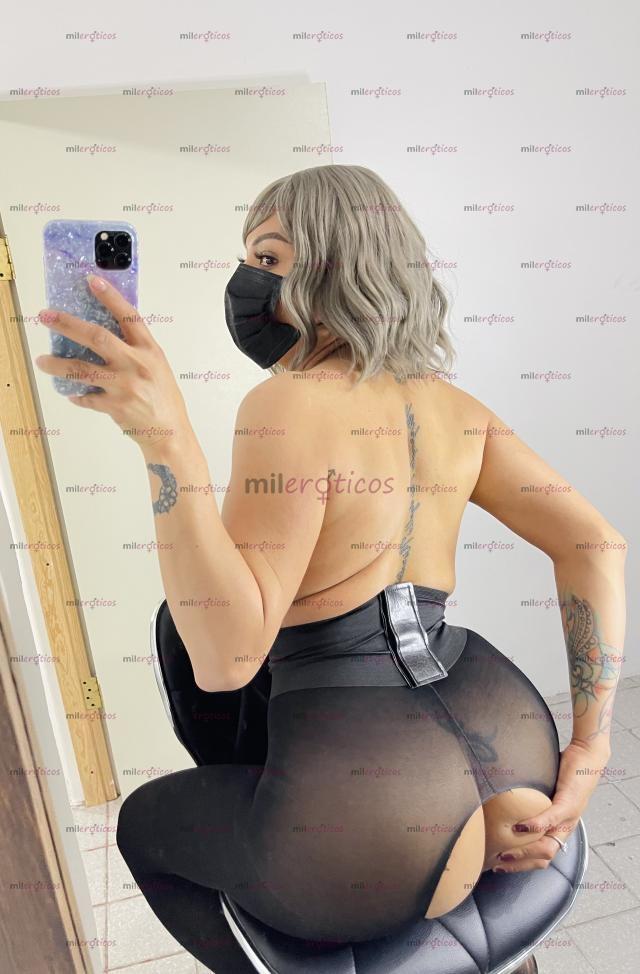 FOTOS DE HERMOSA SHEMALE BIEN PUTA Y COMPLACIENTE!