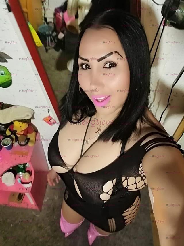 FOTOS DE KENYA RENDÓN.............................PARA GENTE CONOCEDORA Y SOLVENTE