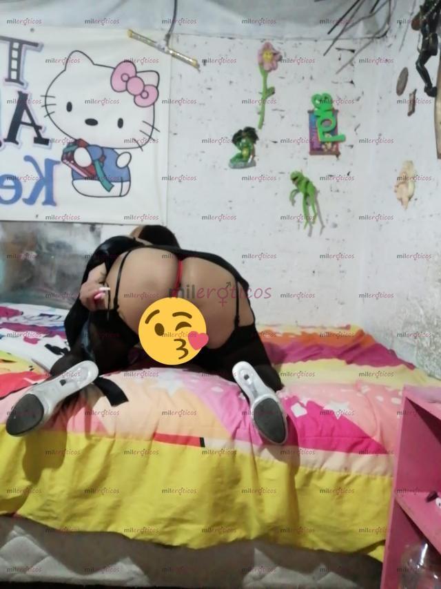 FOTOS DE KENYA RENDÓN..............................VEN Y SUDEMOS DE PLACER BAJO MIS SÁBAN