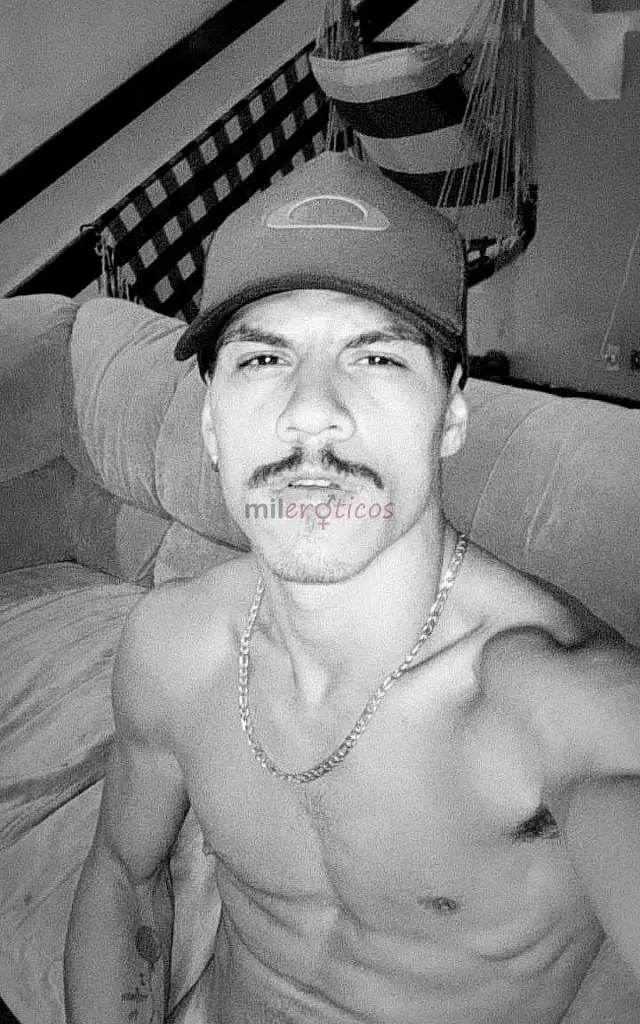 Mineiro 24 anos atualmente no rio de janeiroator porno modelo webcam e acompanhante masculinoatendo todo rio de janeiro me ligue ou mande mensagem no...