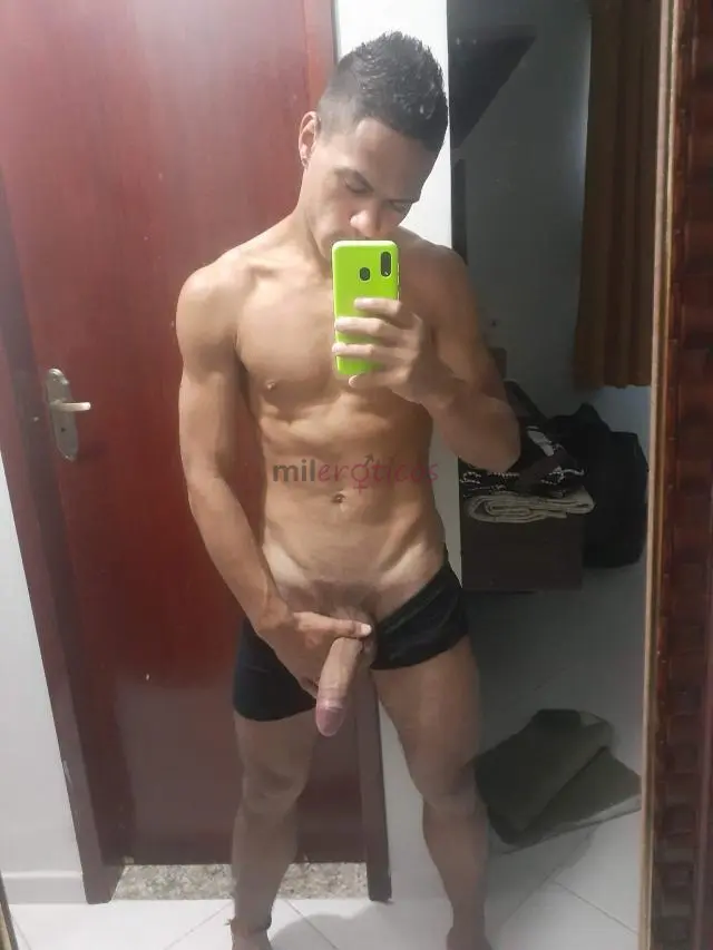 Mineiro 24 anos atualmente no rio de janeiroator porno modelo webcam e acompanhante masculinoatendo todo rio de janeiro me ligue ou mande mensagem no...