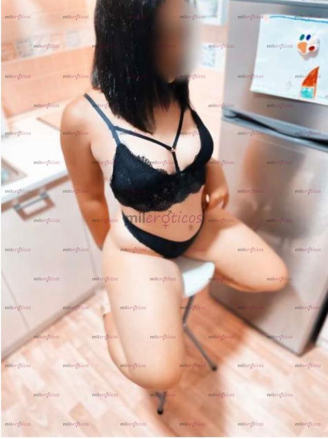 Fotos de Joven bombocito sevillano viciosa caliente griego salidas a las 24hrs!