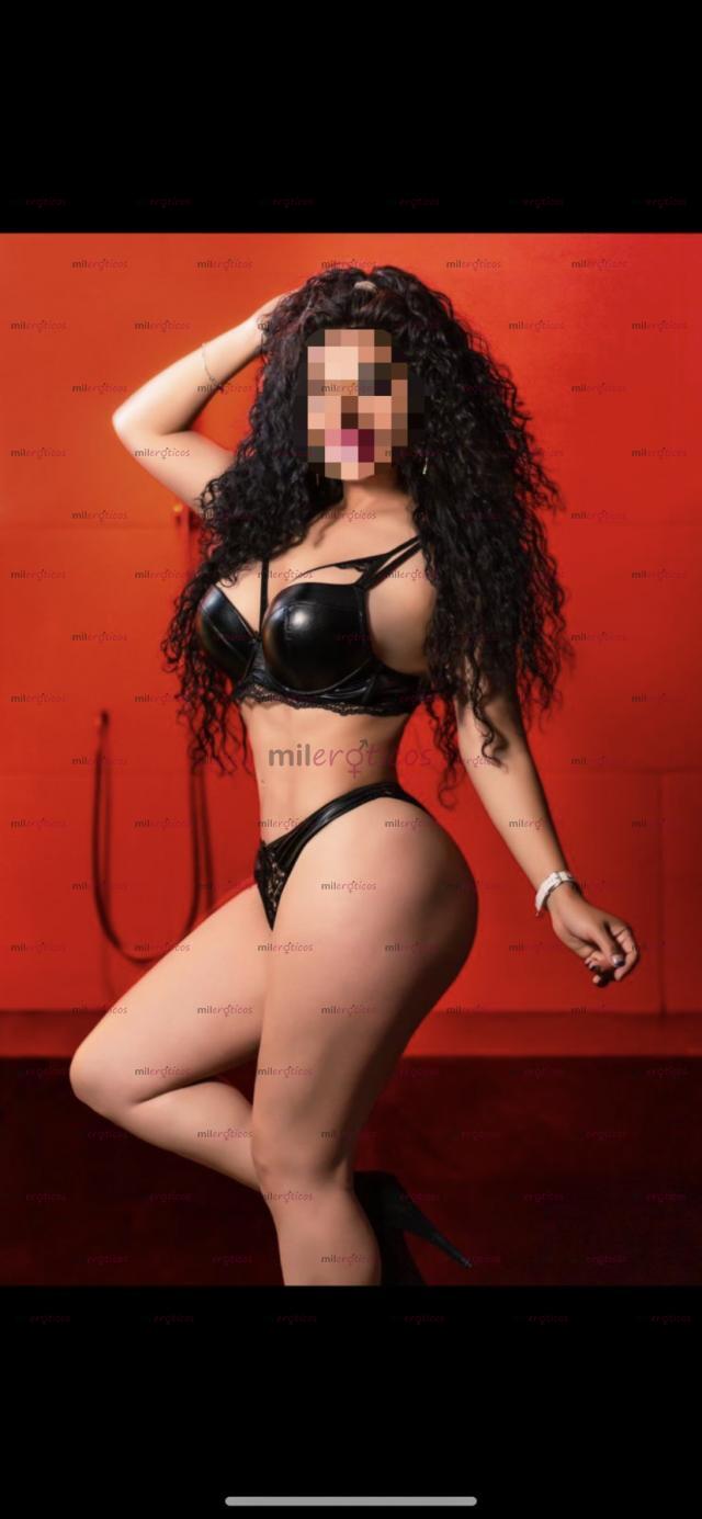 FOTOS DE PENELOPE CALIENTE MUJER REAL! Y DISPUESTA A TODO