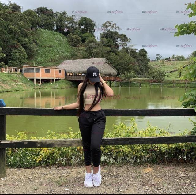 Fotos de Carol linda, liberal e super exótica para exigente