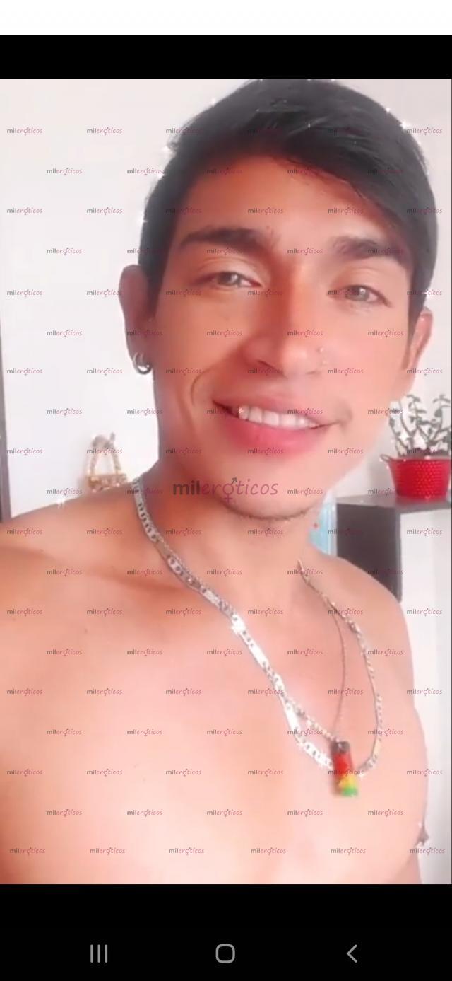 FOTOS DE MORENO CON GANAS DE COMPLACERTE DELICIOSAMENTE