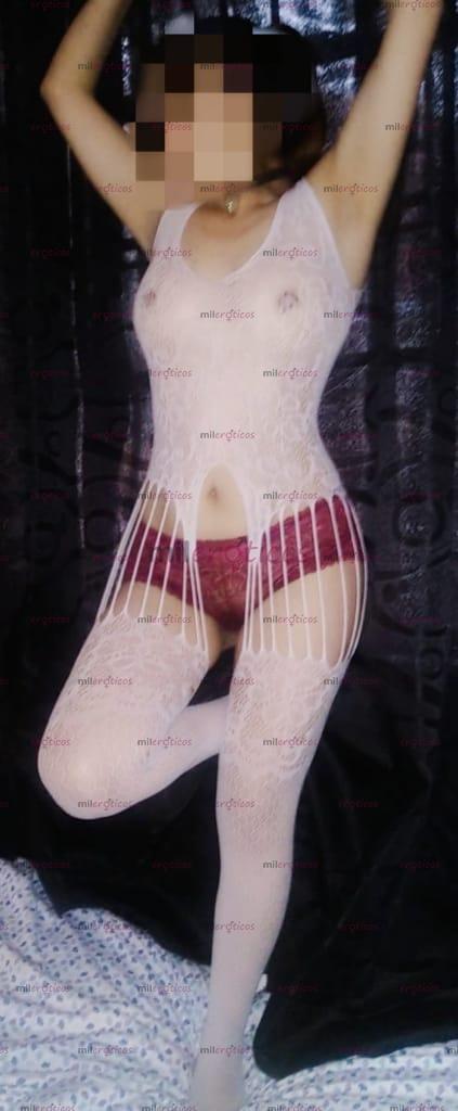 FOTOS DE RICA MAMADORA, VEN ME HECHAS TODA TU LECHITA EN MI BOCA