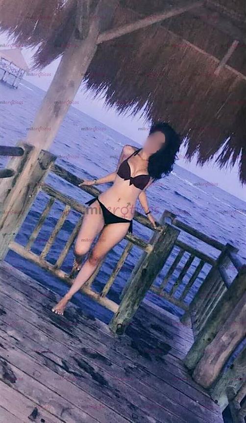 FOTOS DE KARIME ACEPTO TARJETA, MUJER JOVEN DELGADA DE PECHOS Y NALGAS DELICIOSOS !