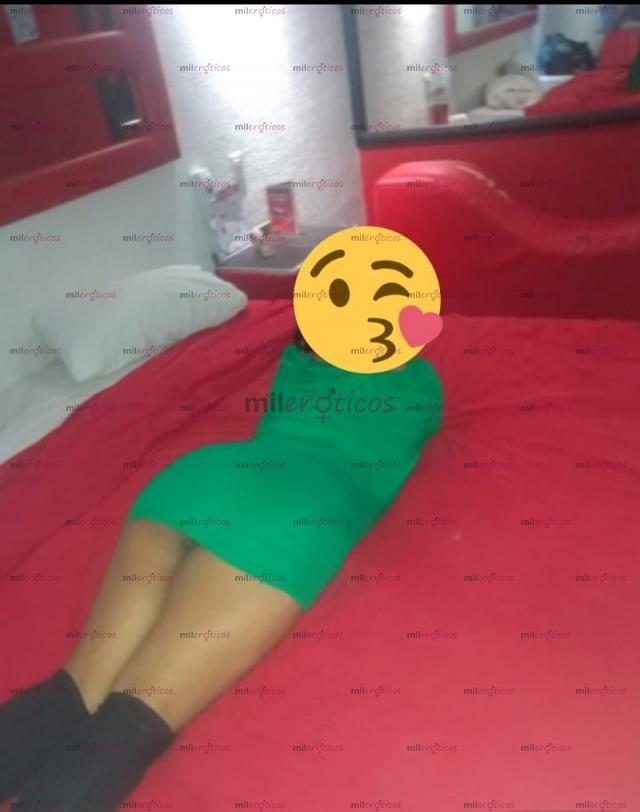 FOTOS DE ANDREA UNA DELICIA DE MUJER COMPLACIENTE Y CALIENTE