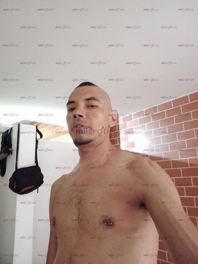 FOTOS DE DEMIAN ACTIVO 20CM COMPLACIENTE INSACIABLE DOMINANTE UNA NUEVA EXPERIENCIA BDSM