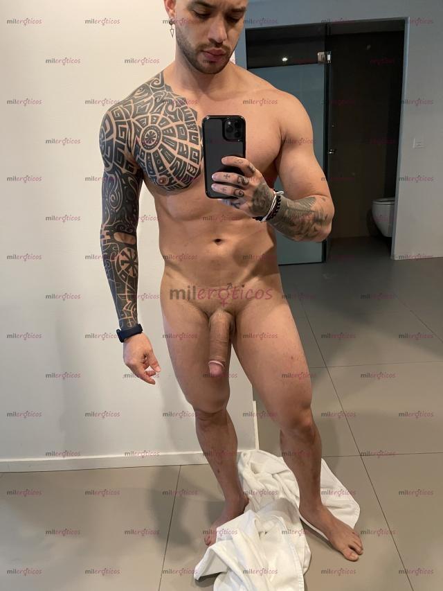 Fotos de VALENTINO HETERO SOLO ACTIVO VERGON DE 23cm COMPLACIENTE (solo para solventes)