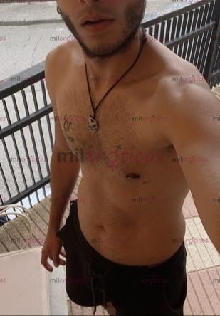 Fotos de Buenas folladas, 18cm de polla dura, 27años colombiano