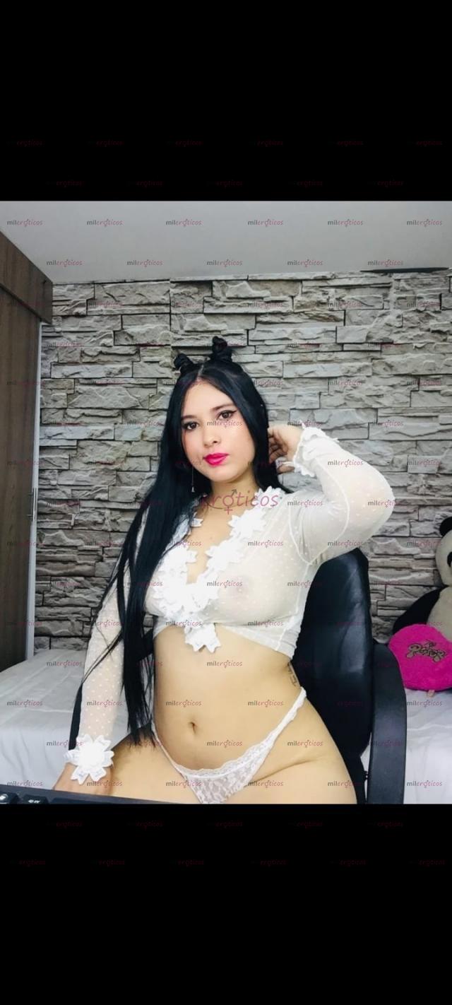 FOTOS DE RICA PELI LARGA, LLAMADA SAMANTHA DELICIOSA BLANQUITA TRAVIESA