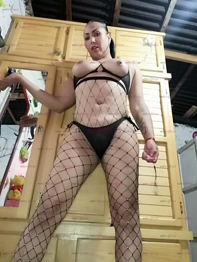 FOTOS DE ESPERANDOTE PARA COGER PAPI.................... KENYA RENDÓN.