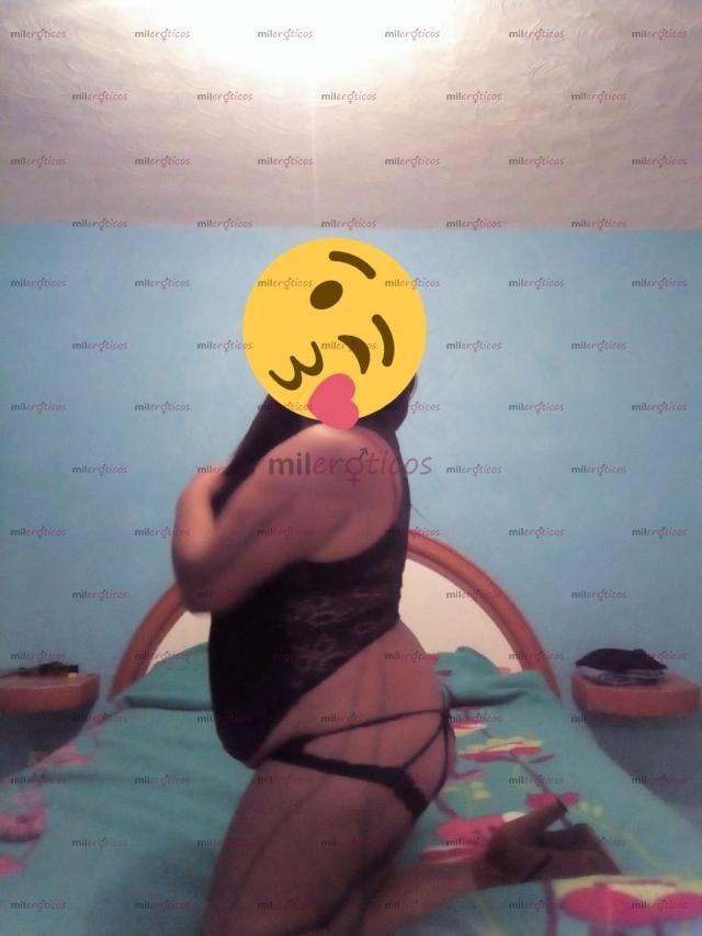 FOTOS DE 3.MELISSA BISEXUAL LA REYNA DE LAS MAMADAS GORDIBUENA CON ANAL