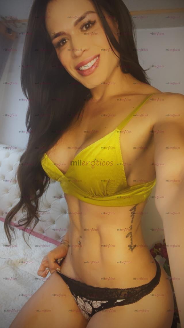 FOTOS DE HAS ESTADO CON UNA VOLPUTUOSA TRANS PELINEGRA FULL ERECTA Y LECHERA?