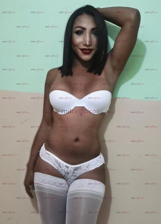 FOTOS DE VALENTINA CHICA DOTADA COMPLACIENTE MUCHA LECHE ESPERANDOTE