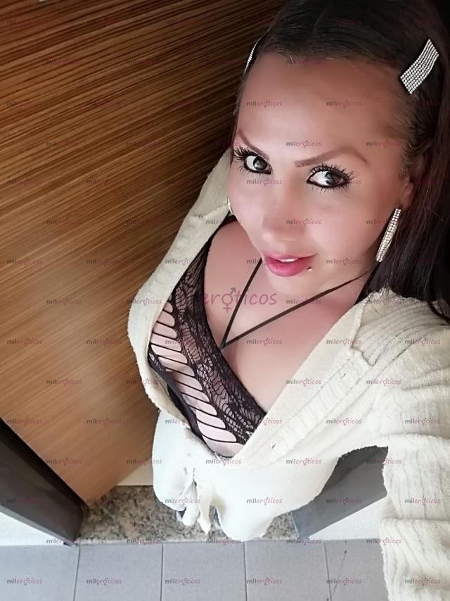 FOTOS DE KENYA RENDÓN............................ UNA EN UN MILLÓN.